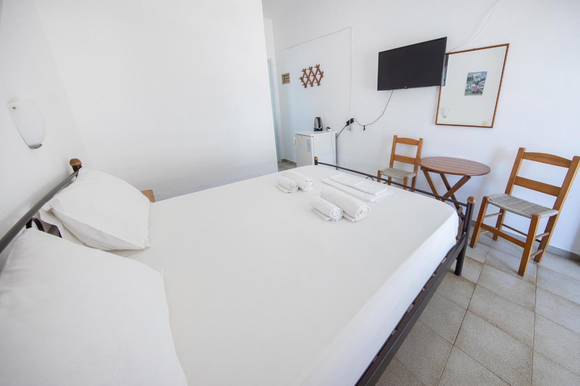 Nikos Rooms Votsi  Extérieur photo